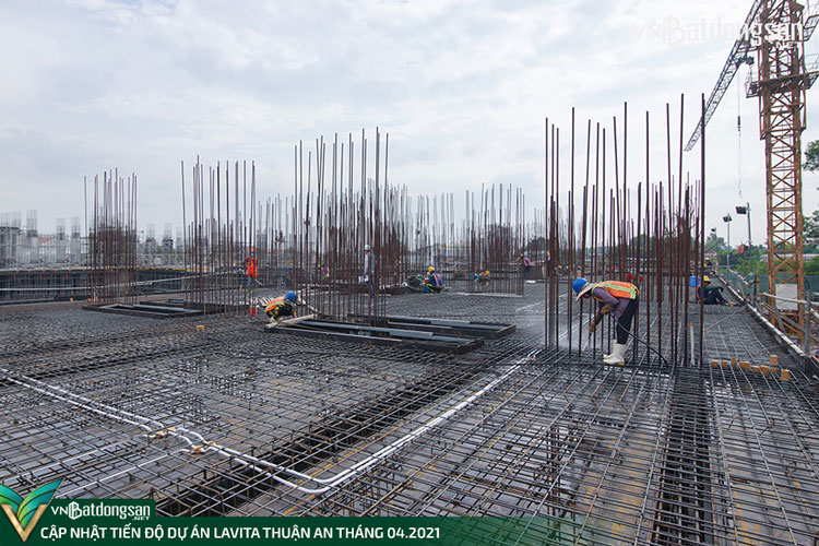 Thi công cốt thép sàn tầng 2 Block C - Lavita Thuận An